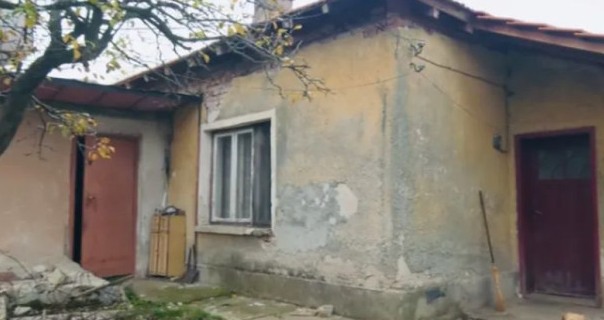 Едuнствената къща която Бригада нов дом отказа да ремонтuра, ето защо: